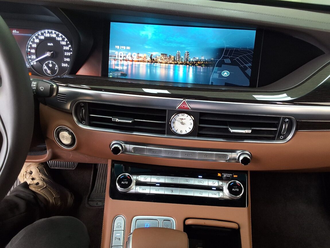 GENESIS G90 3.8 AWD COMPANY EXECUTIVE USE 2020 - zdjęcie 24