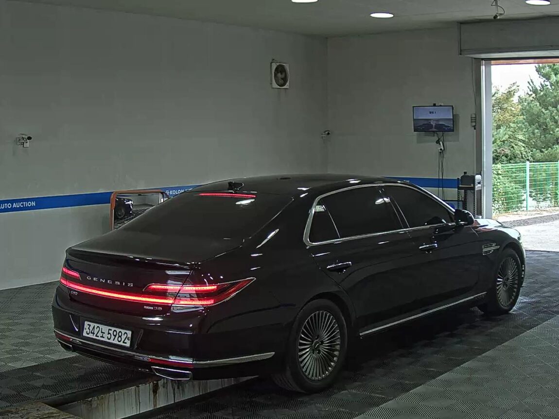GENESIS G90 3.8 AWD COMPANY EXECUTIVE USE 2020 - zdjęcie 5