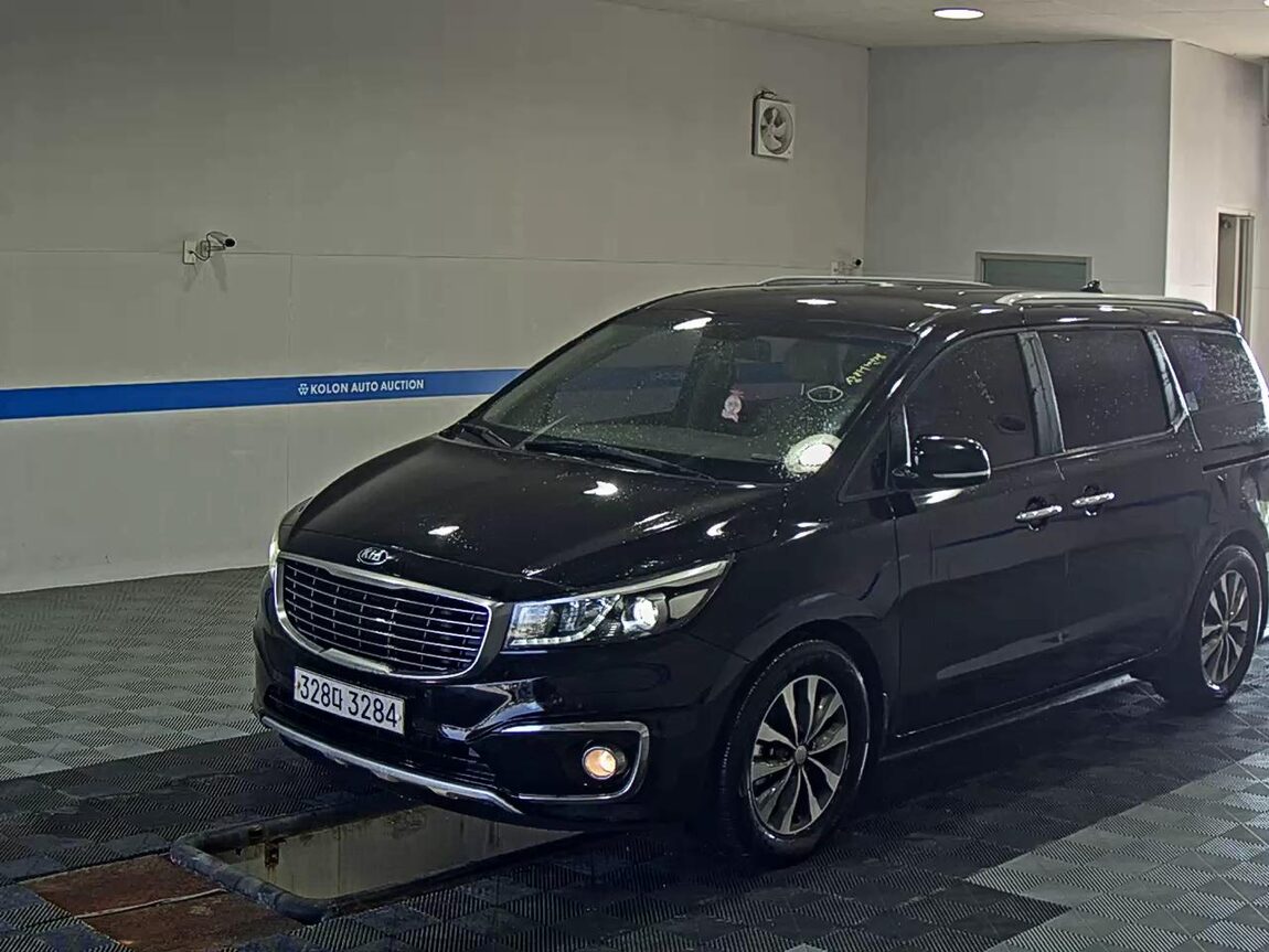 KIA ALL NEW CARNIVAL 9-SEATER DIESEL LUXURY 2017 - zdjęcie 2