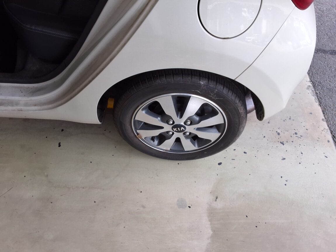 KIA ALL NEW MORNING GASOLINE DELUXE 2013 - zdjęcie 22