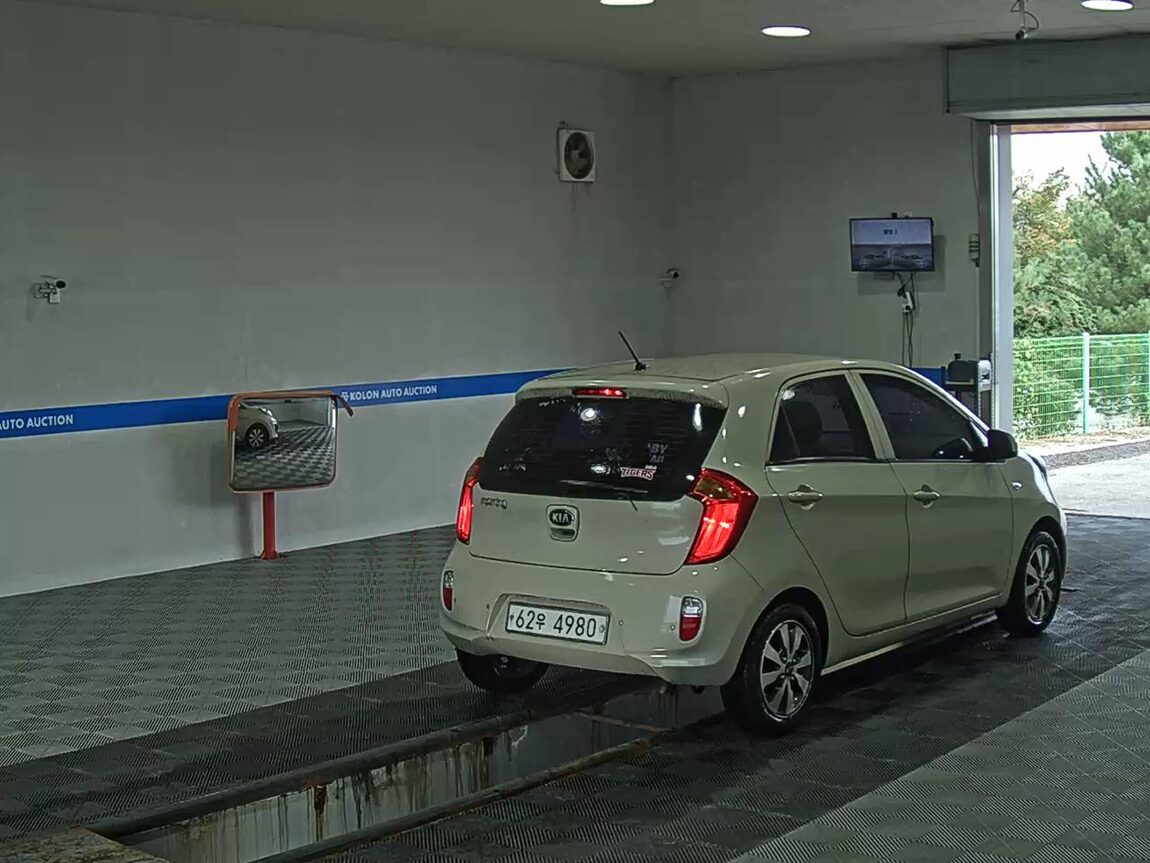 KIA ALL NEW MORNING GASOLINE DELUXE 2013 - zdjęcie 5