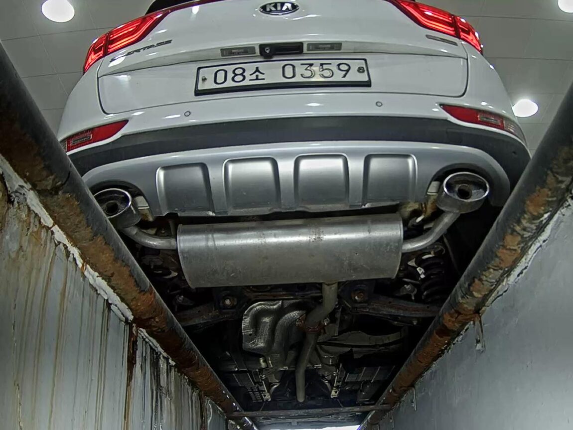 KIA NEW SPORTAGE R2.0 2WD PRESTIGE 2016 - zdjęcie 8