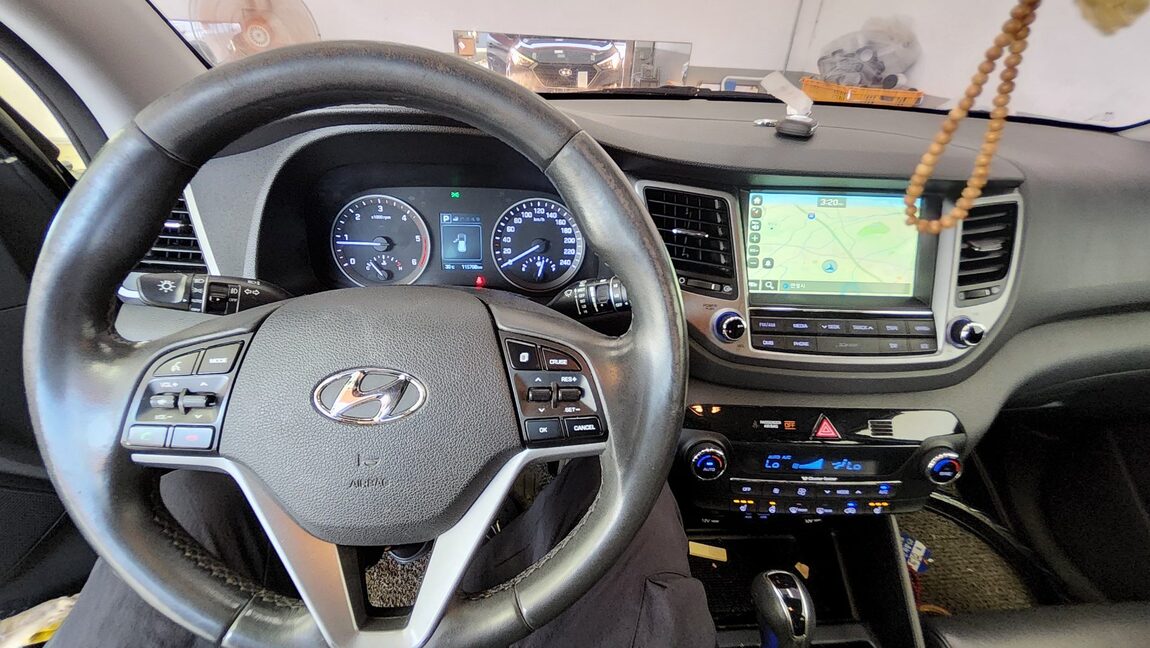 HYUNDAI ALL NEW TUCSON DIESEL 1.7 2WD MODERN 2017 - zdjęcie 18