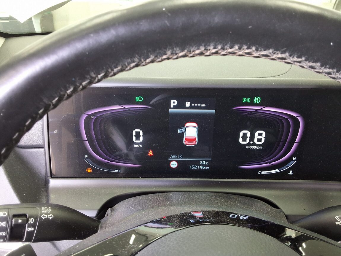 KIA THE NEW SELTOS 1.6 GASOLINE TURBO 2WD SIGNATURE 2023 - zdjęcie 9