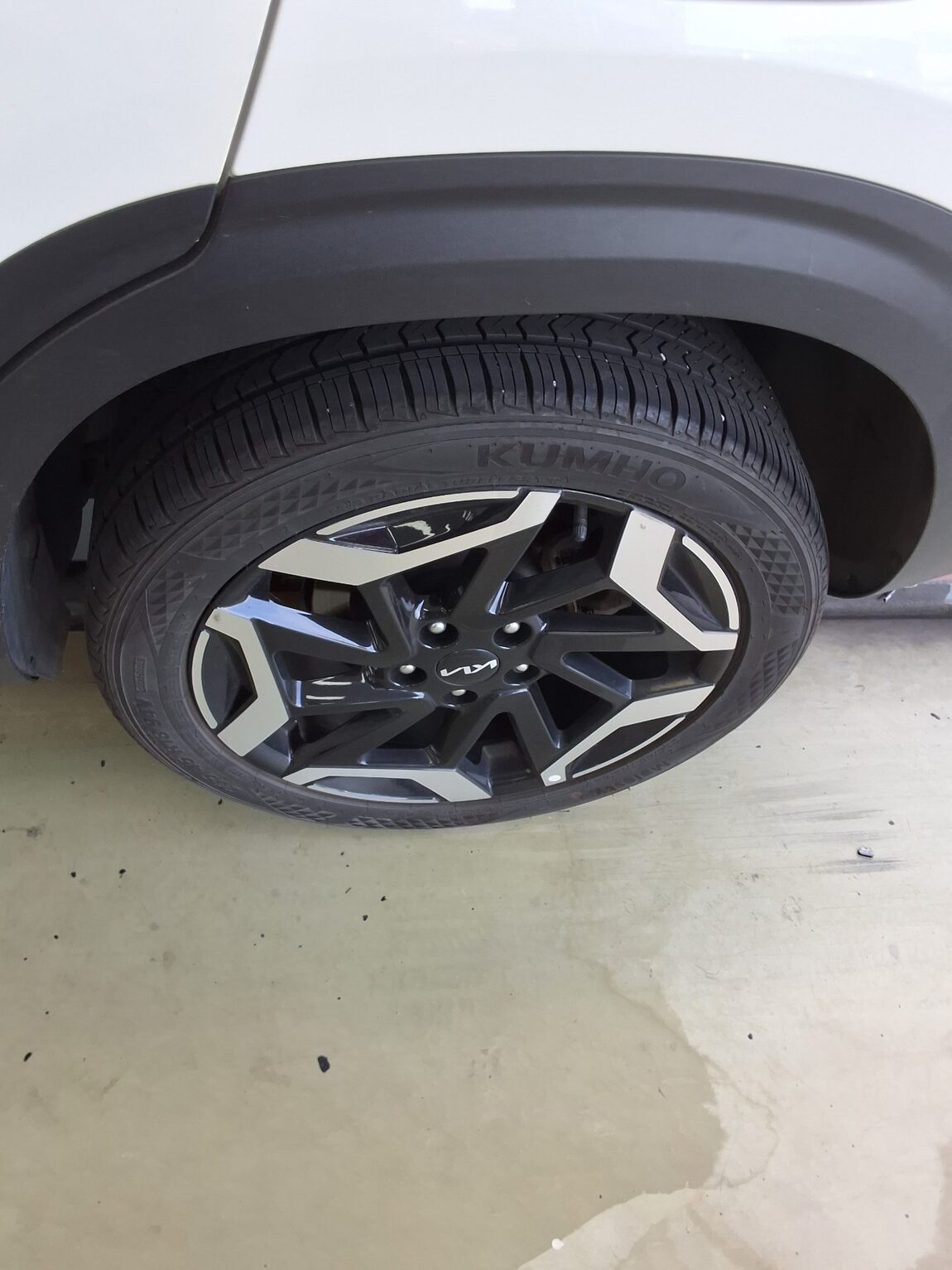 KIA THE NEW SELTOS 1.6 GASOLINE TURBO 2WD SIGNATURE 2023 - zdjęcie 21