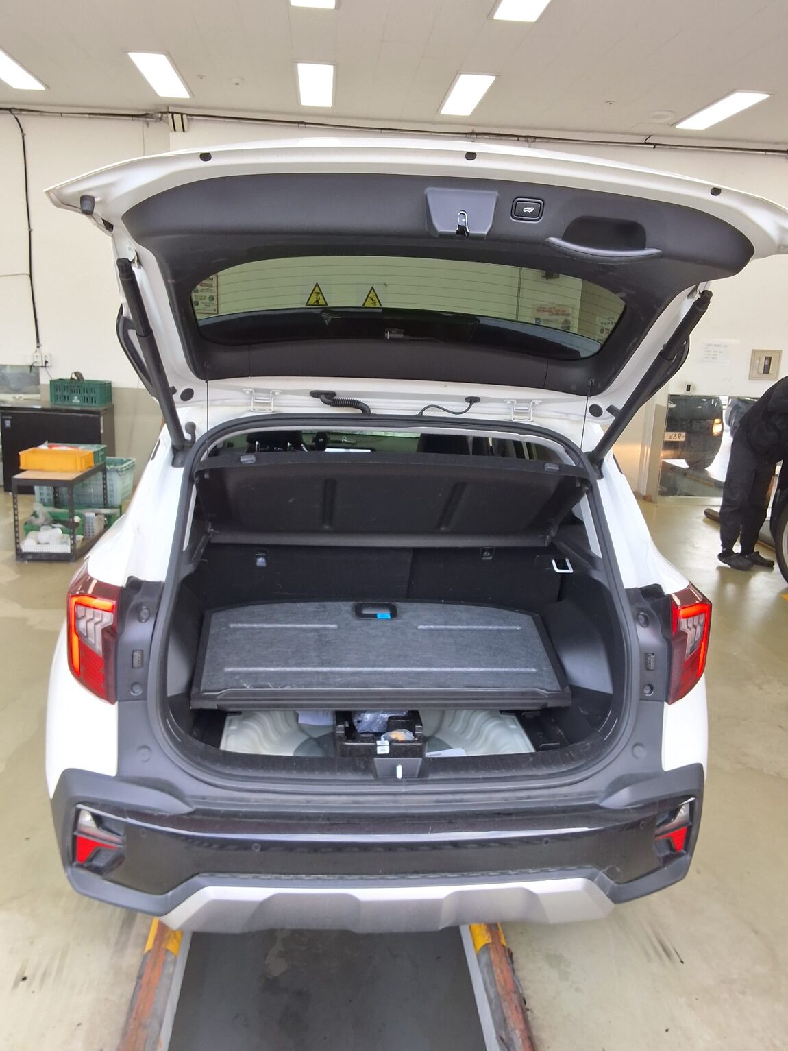 KIA THE NEW SELTOS 1.6 GASOLINE TURBO 2WD SIGNATURE 2023 - zdjęcie 15