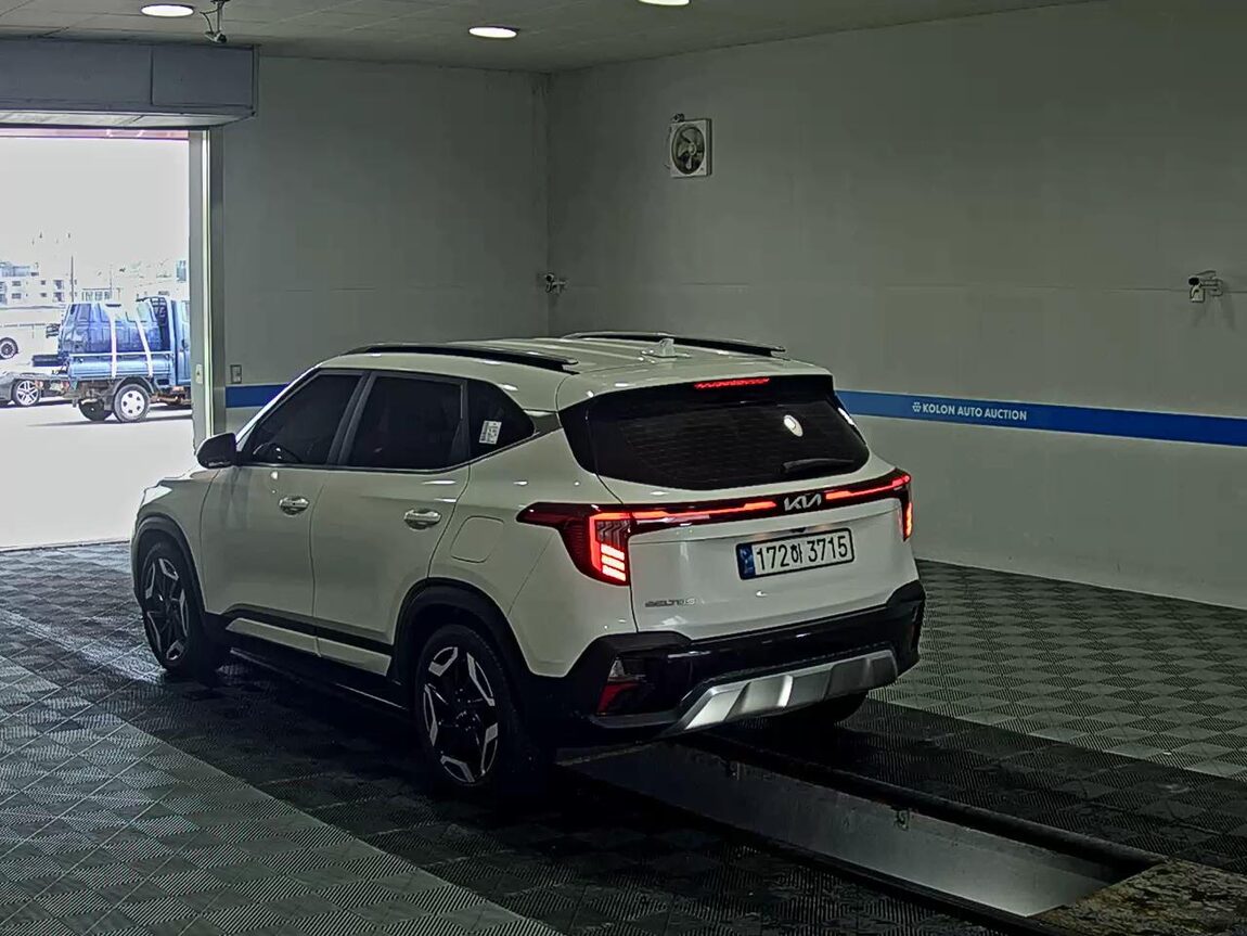 KIA THE NEW SELTOS 1.6 GASOLINE TURBO 2WD SIGNATURE 2023 - zdjęcie 6
