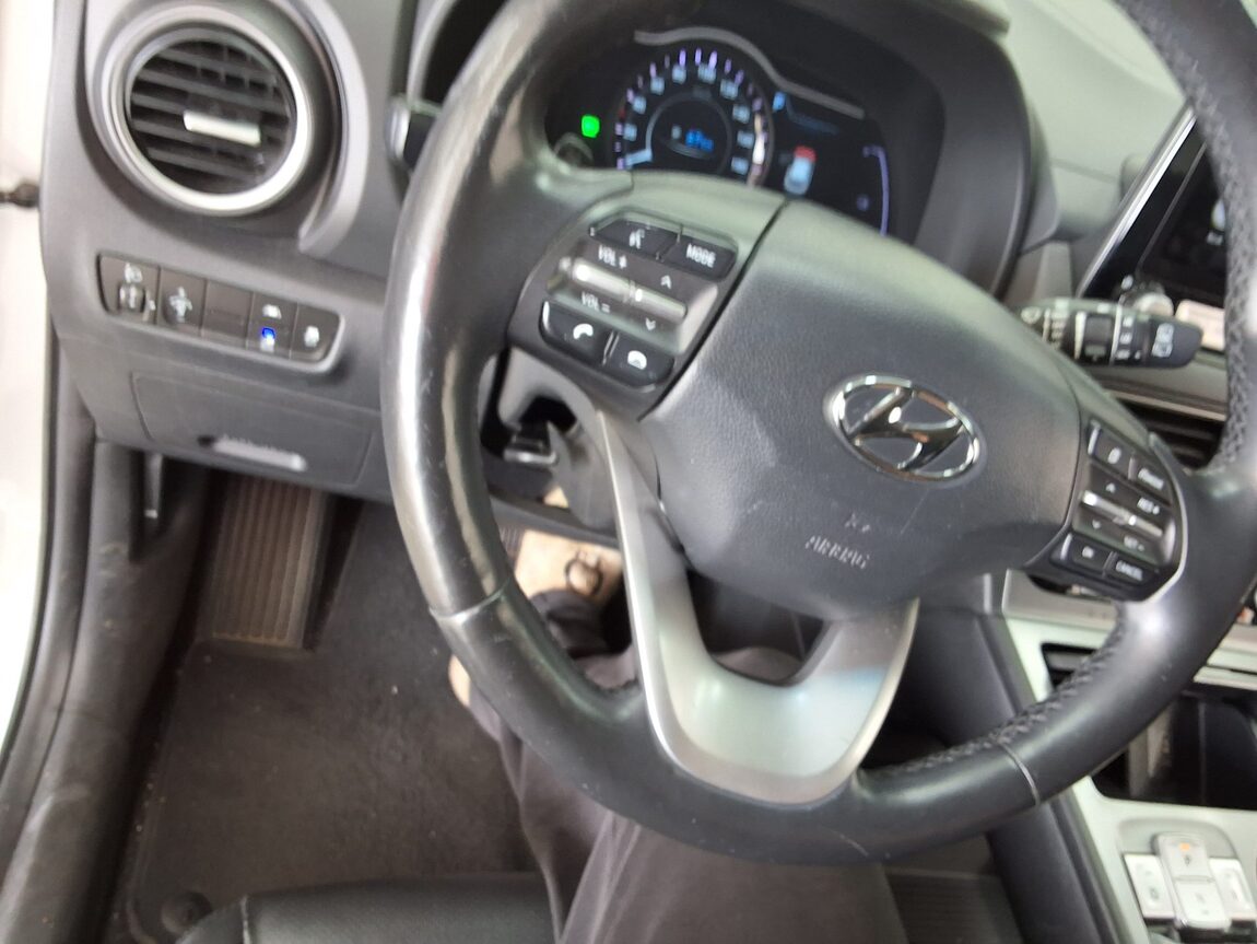 HYUNDAI KONA ELECTRIC EV MODERN 2020 - zdjęcie 23