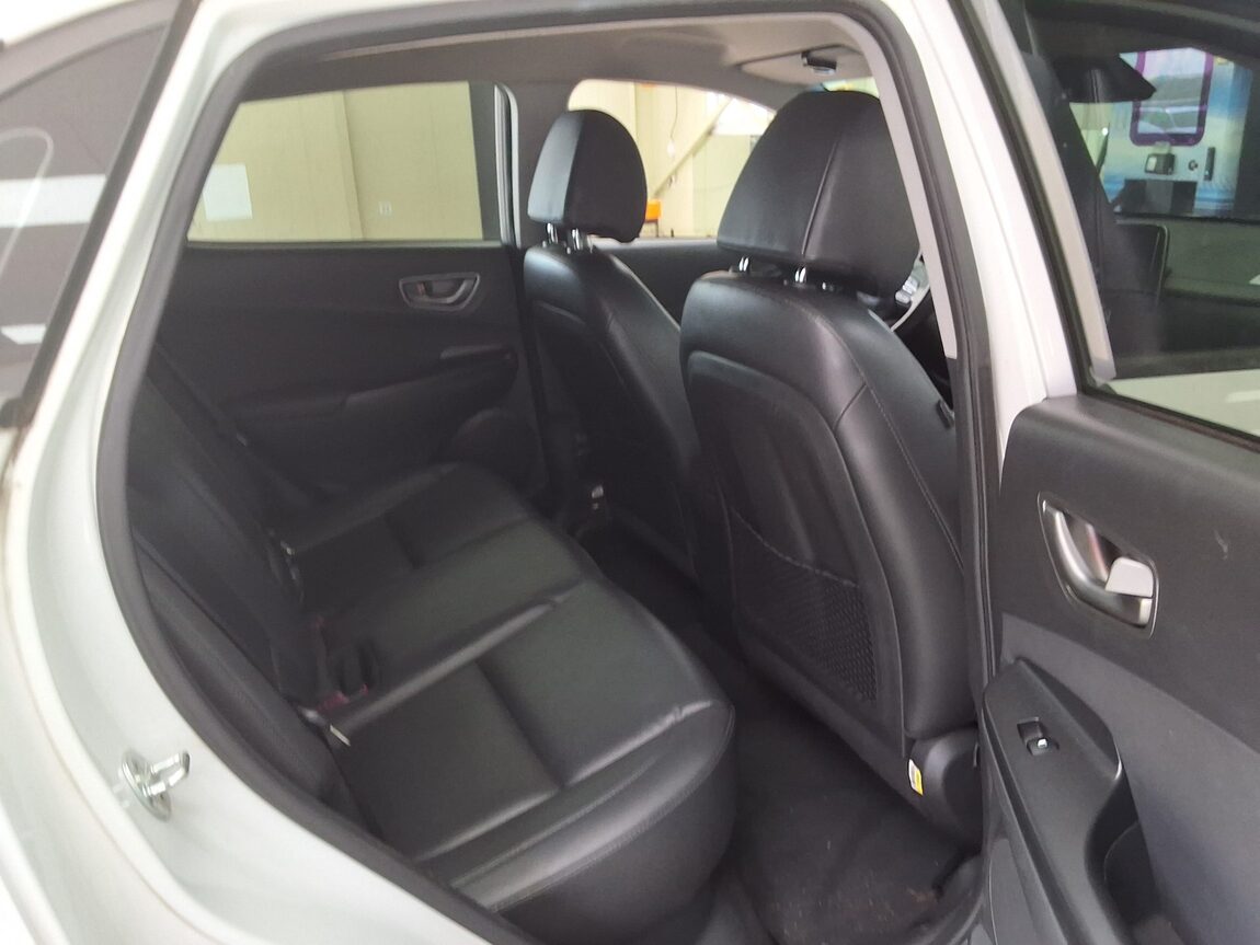 HYUNDAI KONA ELECTRIC EV MODERN 2020 - zdjęcie 14
