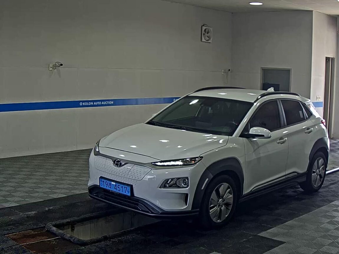 HYUNDAI KONA ELECTRIC EV MODERN 2020 - zdjęcie 2