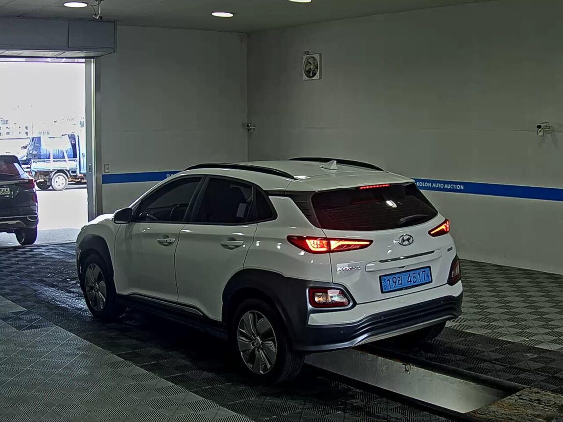 HYUNDAI KONA ELECTRIC EV MODERN 2020 - zdjęcie 6