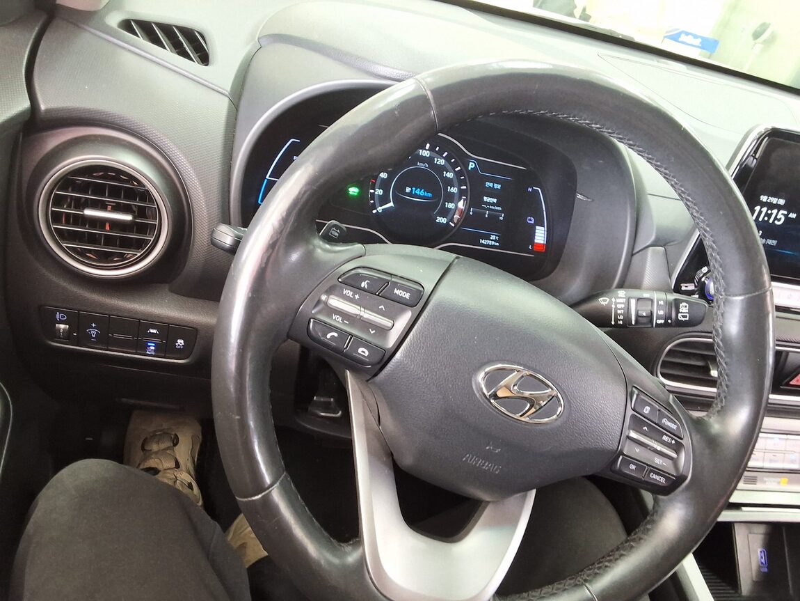 HYUNDAI KONA ELECTRIC EV MODERN 2020 - zdjęcie 22