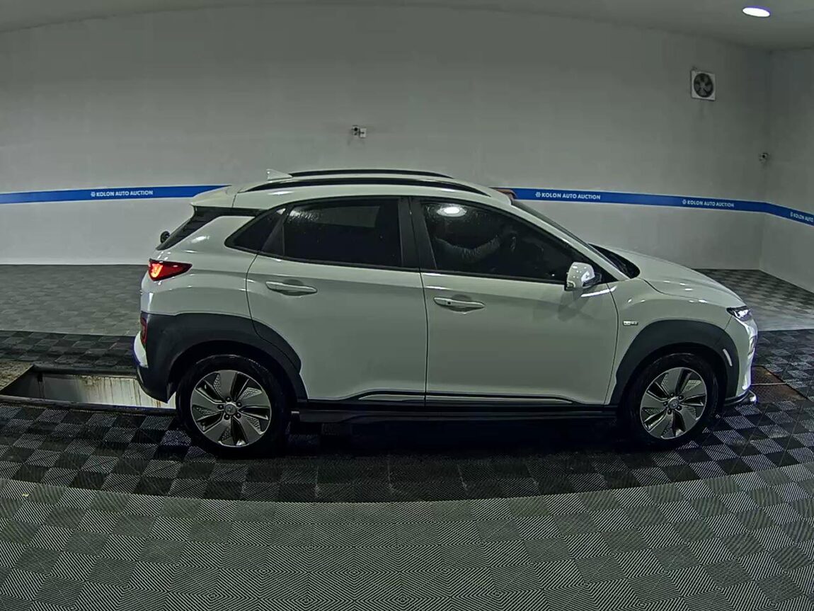 HYUNDAI KONA ELECTRIC EV MODERN 2020 - zdjęcie 4