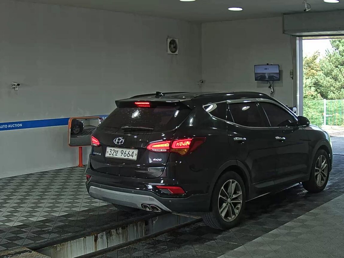 HYUNDAI SANTA FE THE PRIME DIESEL R2.0 2WD EXCLUSIVE SPECIAL 2018 - zdjęcie 5