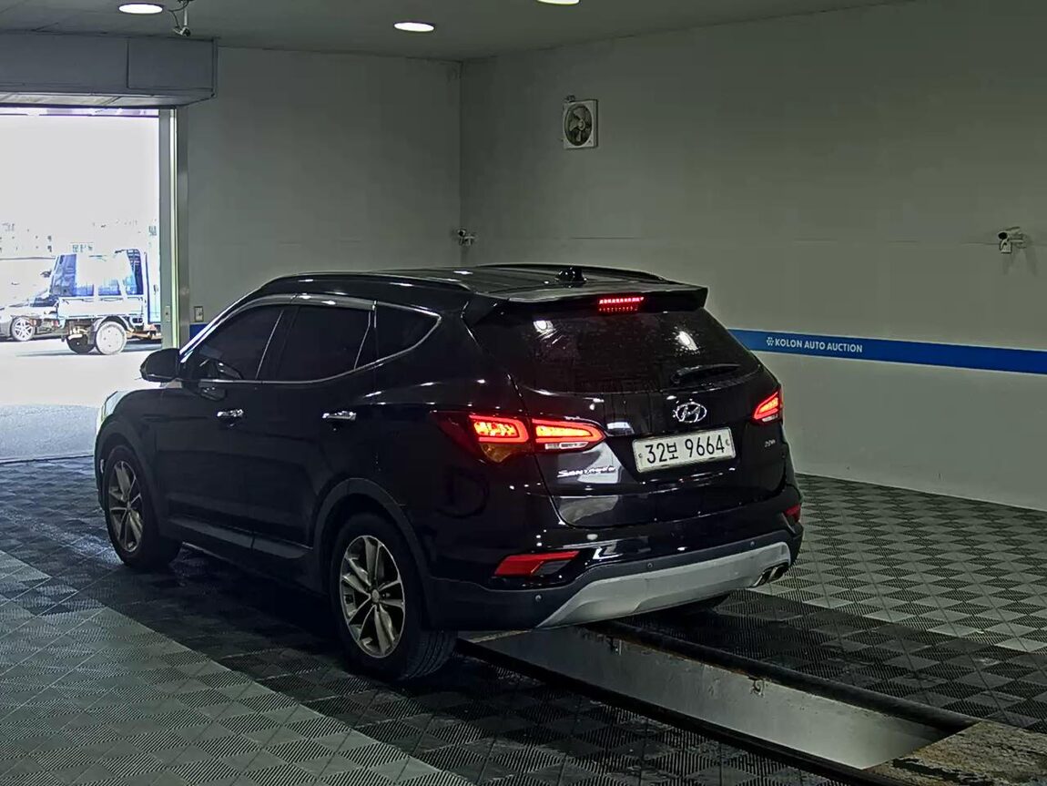HYUNDAI SANTA FE THE PRIME DIESEL R2.0 2WD EXCLUSIVE SPECIAL 2018 - zdjęcie 6