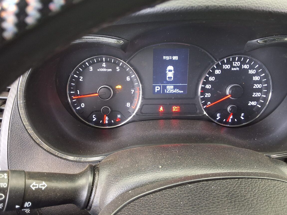 KIA K3 1.6 GDI TRENDY 2015 - zdjęcie 9