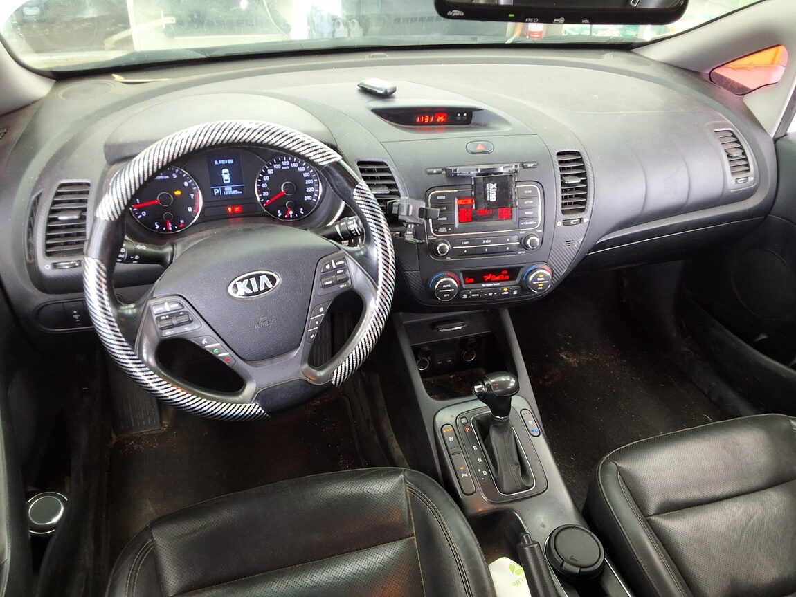 KIA K3 1.6 GDI TRENDY 2015 - zdjęcie 11