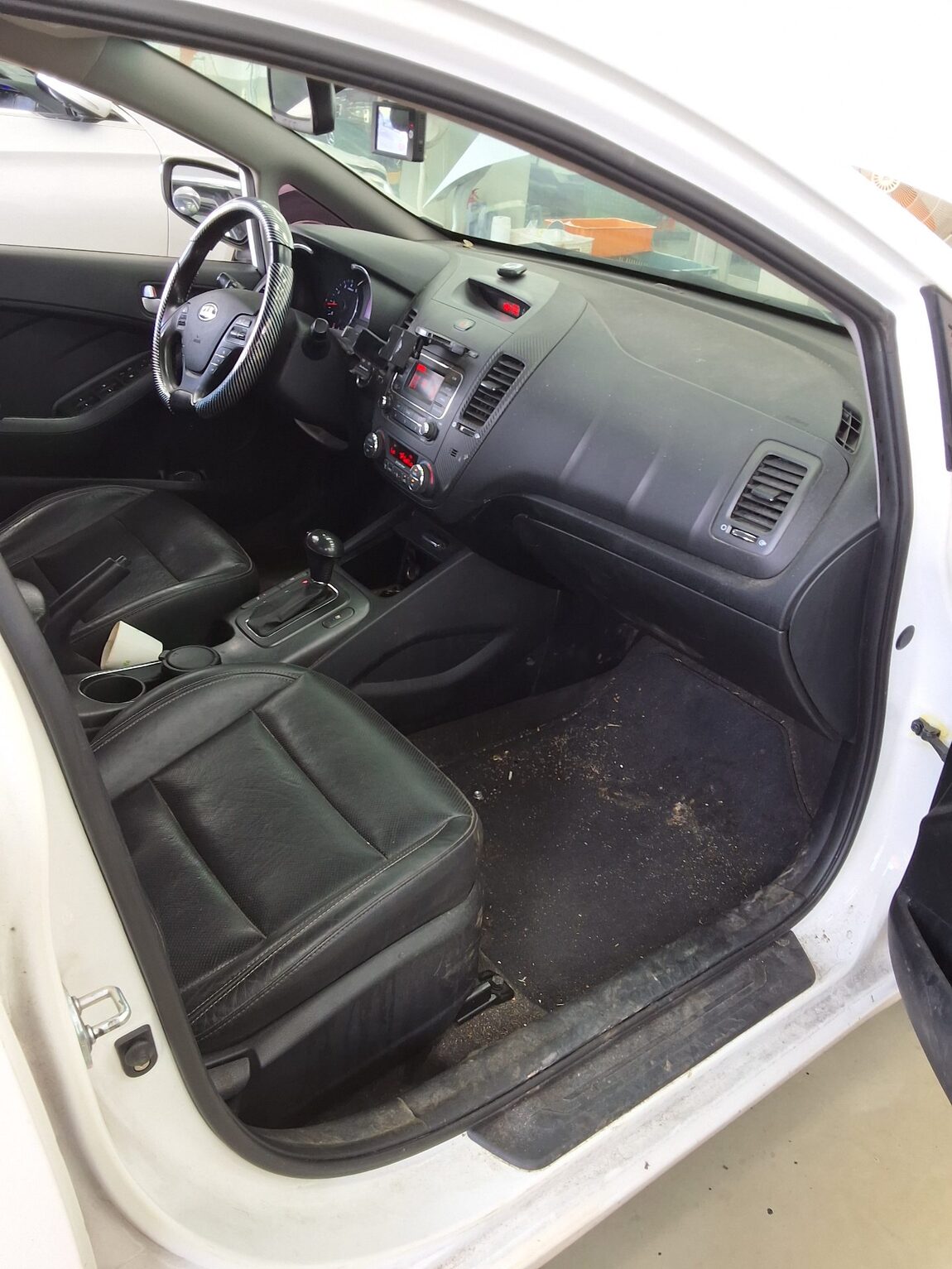 KIA K3 1.6 GDI TRENDY 2015 - zdjęcie 14