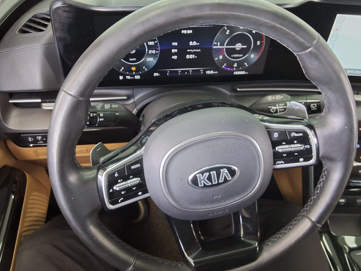 KIA NEW CARNIVAL (KA4) 9-SEATER DIESEL SIGNATURE 2021 - zdjęcie 17