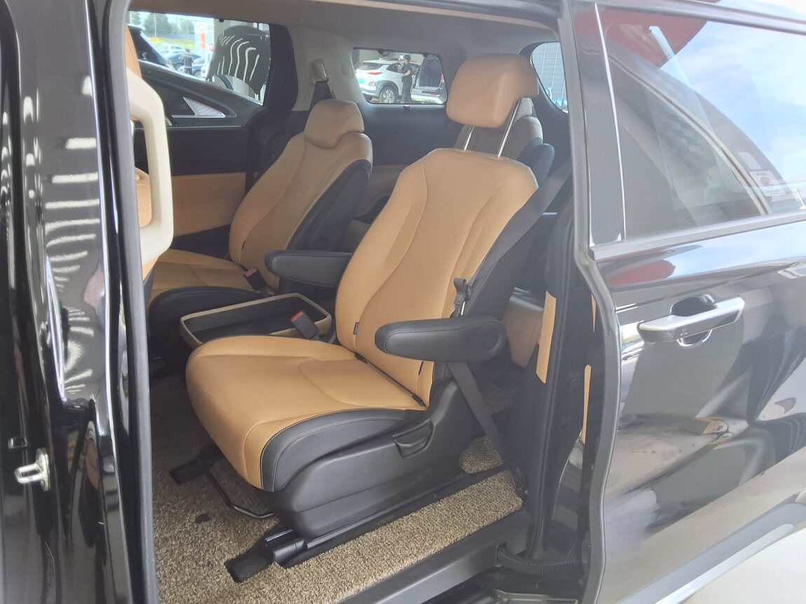 KIA NEW CARNIVAL (KA4) 9-SEATER DIESEL SIGNATURE 2021 - zdjęcie 12