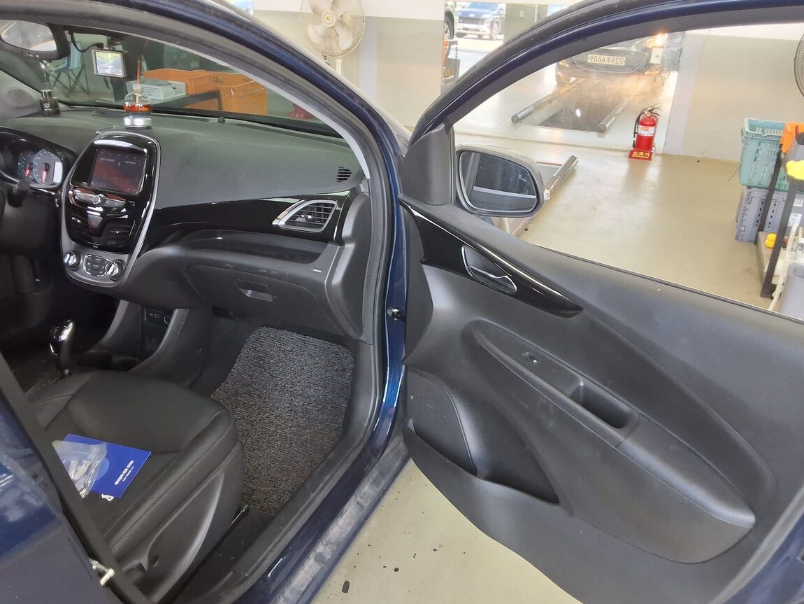 CHEVROLET (DAEWOO) THE NEW SPARK PREMIER 2022 - zdjęcie 14
