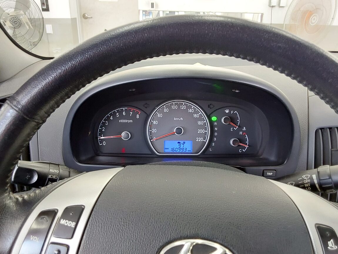 HYUNDAI AVANTE HD 1.6 VVT S16 LUXURY 2008 - zdjęcie 9