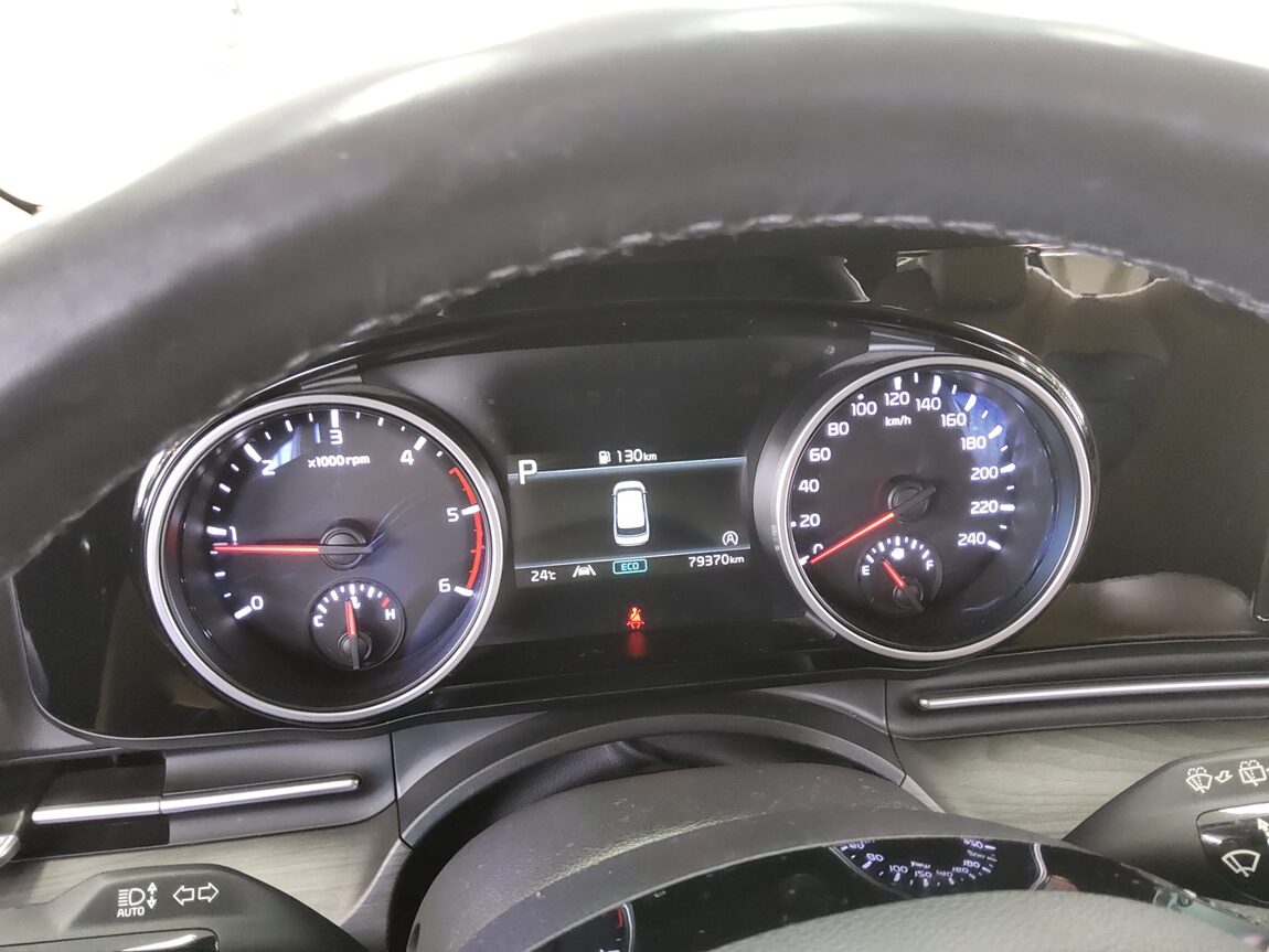 KIA NEW CARNIVAL (KA4) 9-SEATER DIESEL PRESTIGE 2023 - zdjęcie 9