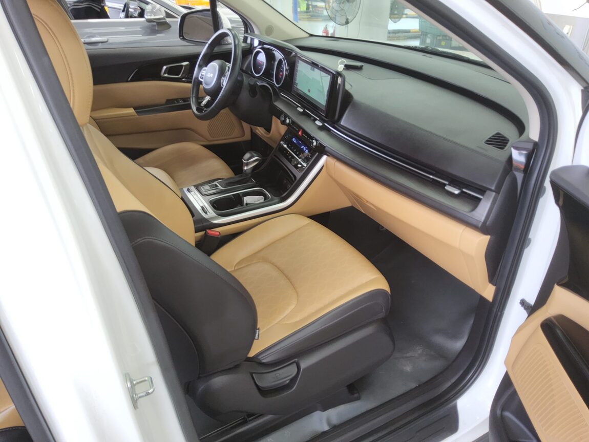 KIA NEW CARNIVAL (KA4) 9-SEATER DIESEL PRESTIGE 2023 - zdjęcie 14