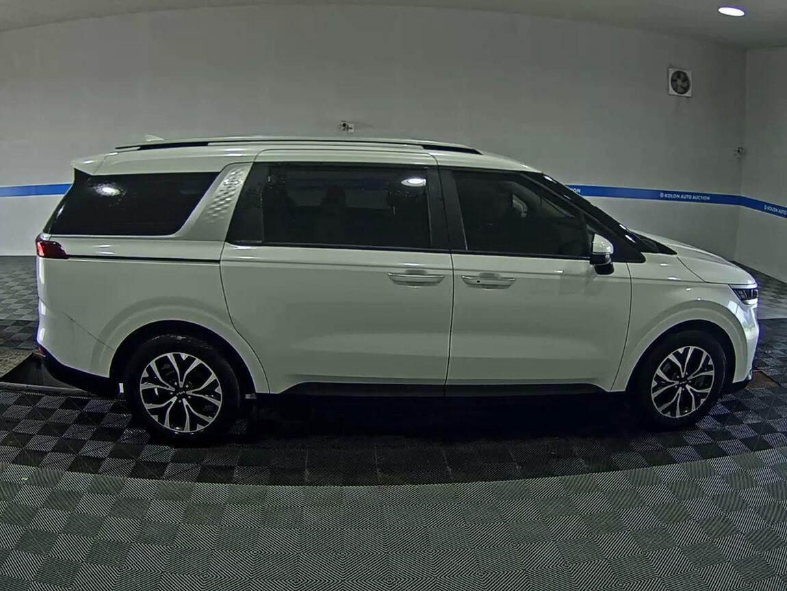 KIA NEW CARNIVAL (KA4) 9-SEATER DIESEL PRESTIGE 2023 - zdjęcie 4