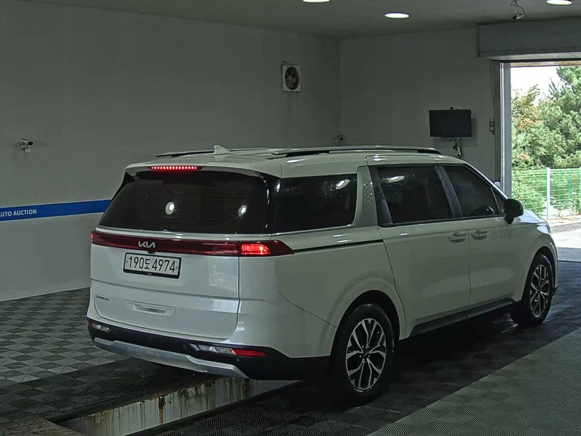 KIA NEW CARNIVAL (KA4) 9-SEATER DIESEL PRESTIGE 2023 - zdjęcie 5