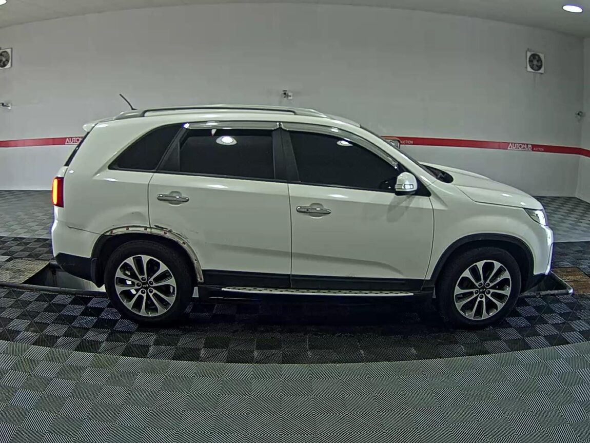 KIA NEW SORENTO R R2.0 2WD LIMITED 2013 - zdjęcie 4