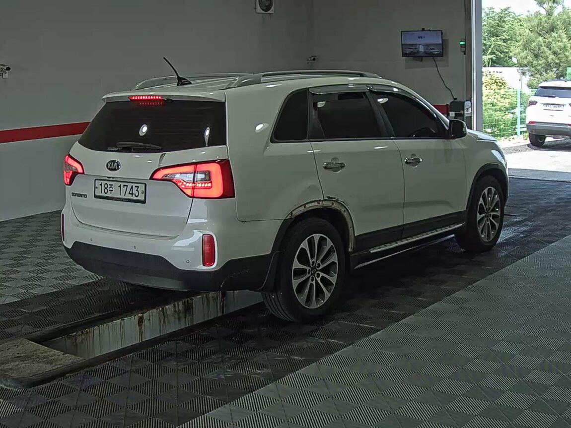 KIA NEW SORENTO R R2.0 2WD LIMITED 2013 - zdjęcie 5