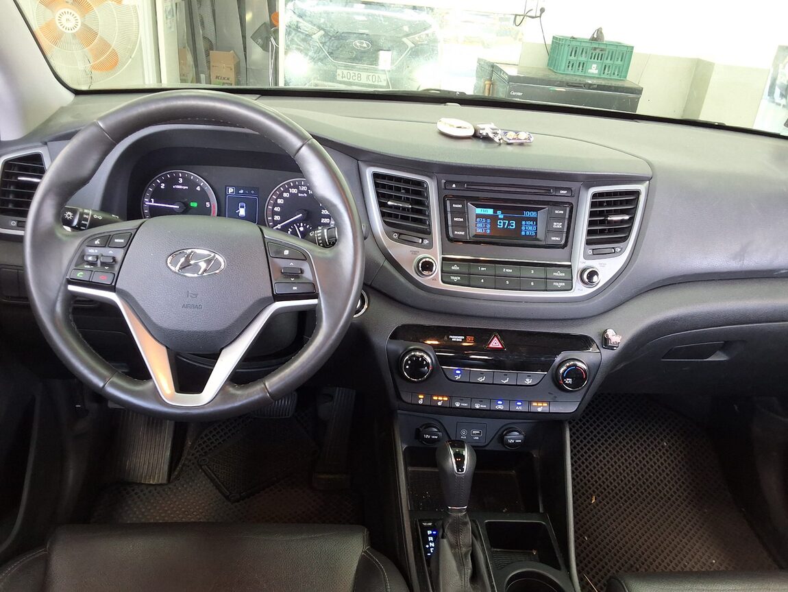 HYUNDAI ALL NEW TUCSON DIESEL 1.7 2WD SMART 2018 - zdjęcie 11