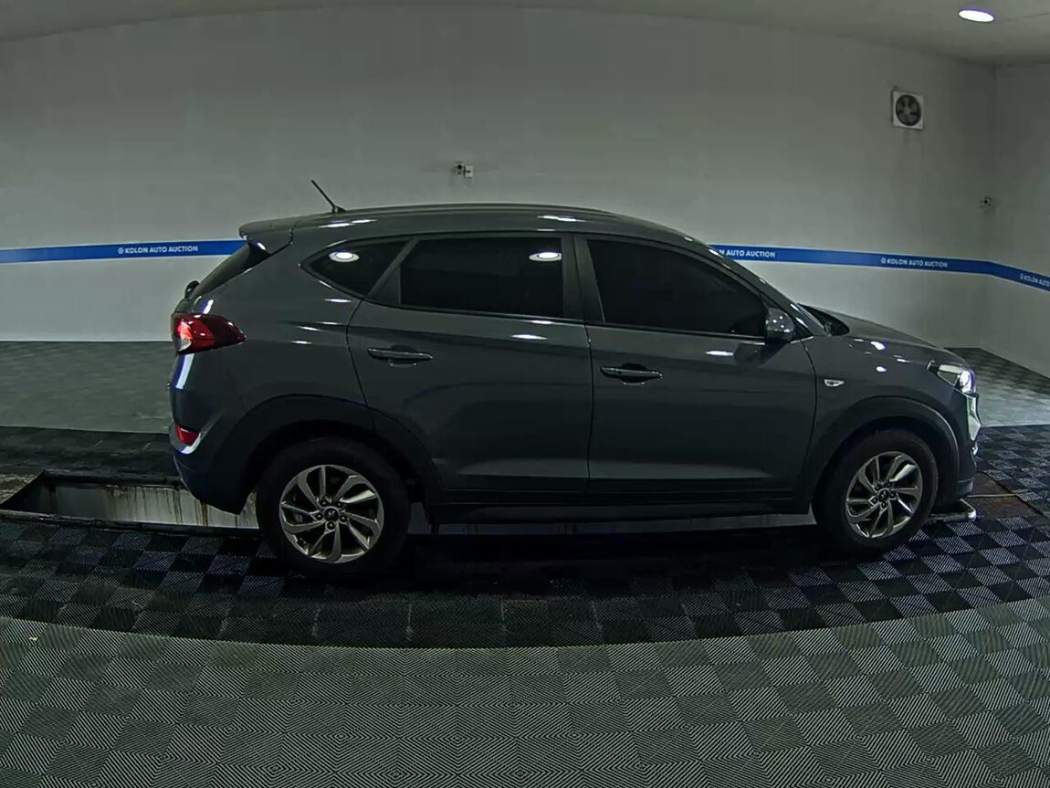 HYUNDAI ALL NEW TUCSON DIESEL 1.7 2WD SMART 2018 - zdjęcie 4