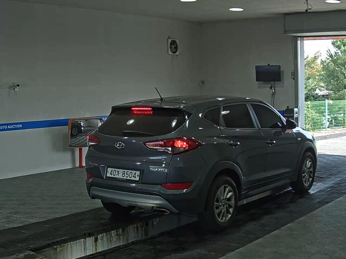 HYUNDAI ALL NEW TUCSON DIESEL 1.7 2WD SMART 2018 - zdjęcie 5