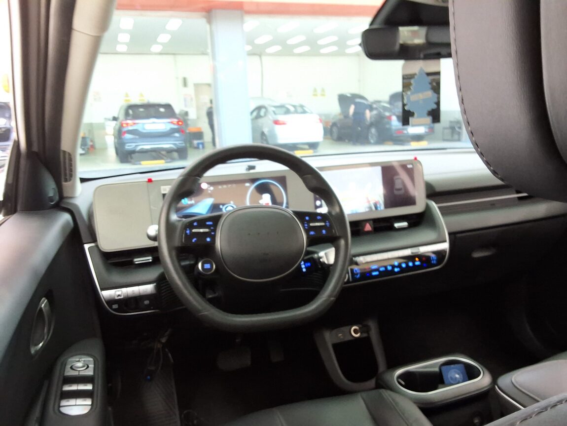 HYUNDAI IONIQ 5 EV 2WD LONG RANGE EXCLUSIVE 2022 - zdjęcie 12