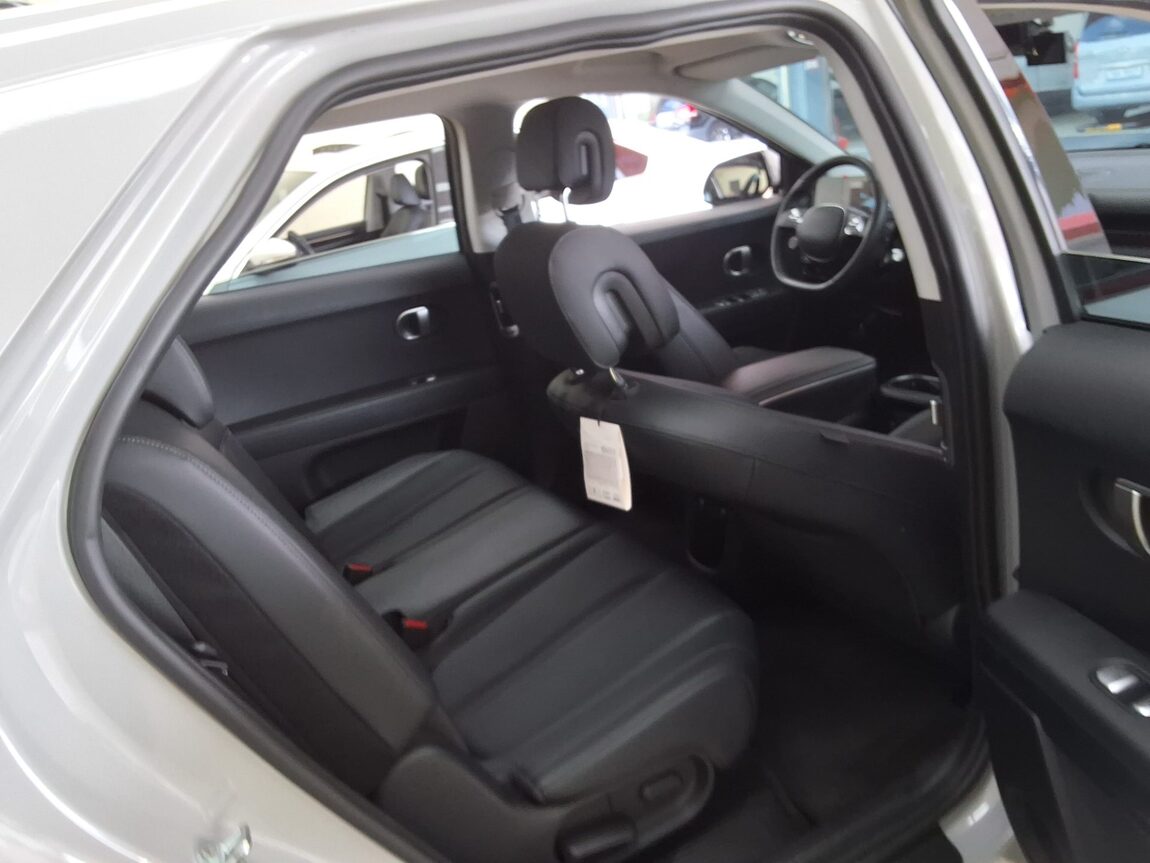 HYUNDAI IONIQ 5 EV 2WD LONG RANGE EXCLUSIVE 2022 - zdjęcie 14