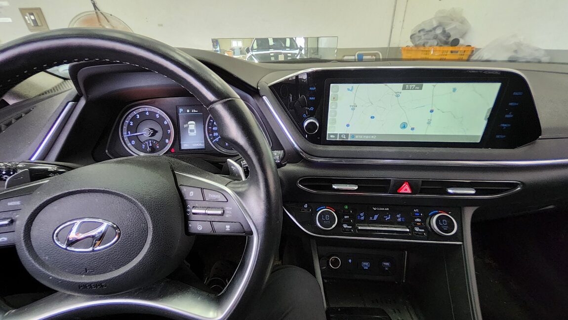 HYUNDAI SONATA (DN8) G2.0 PREMIUM PLUS 2022 - zdjęcie 18