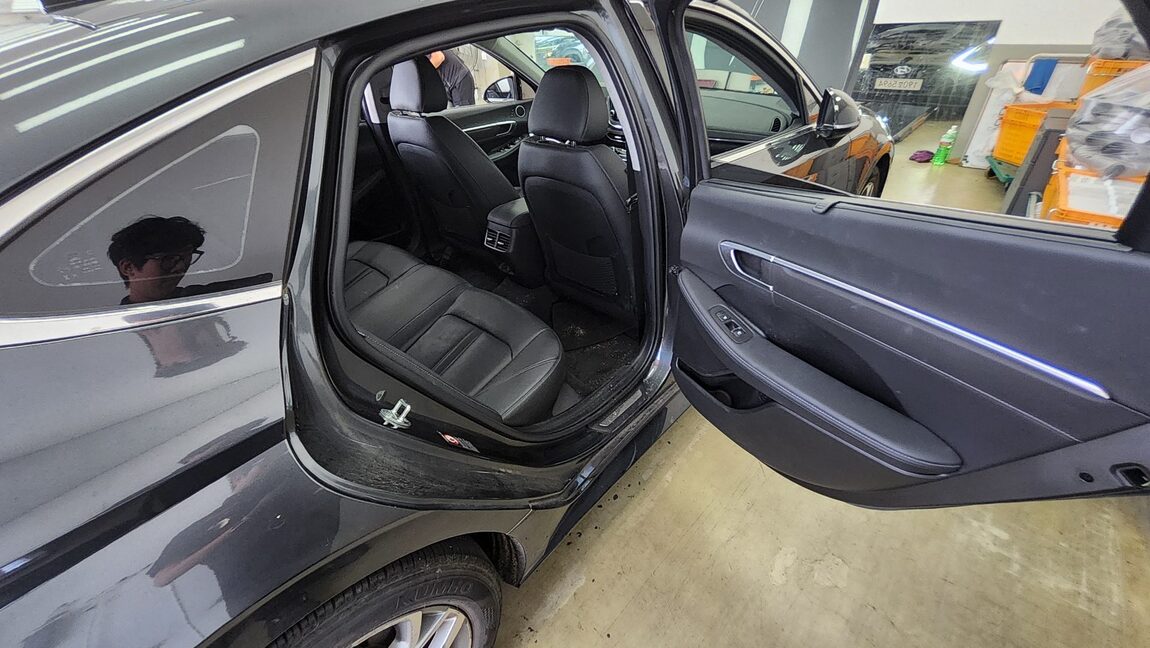 HYUNDAI SONATA (DN8) G2.0 PREMIUM PLUS 2022 - zdjęcie 13