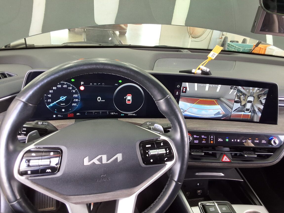 KIA K8 2.5 GDI NOBLESSE 2023 - zdjęcie 17