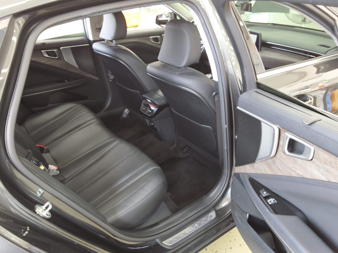 KIA K8 2.5 GDI NOBLESSE 2023 - zdjęcie 13