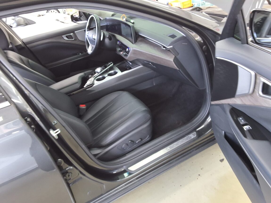 KIA K8 2.5 GDI NOBLESSE 2023 - zdjęcie 14