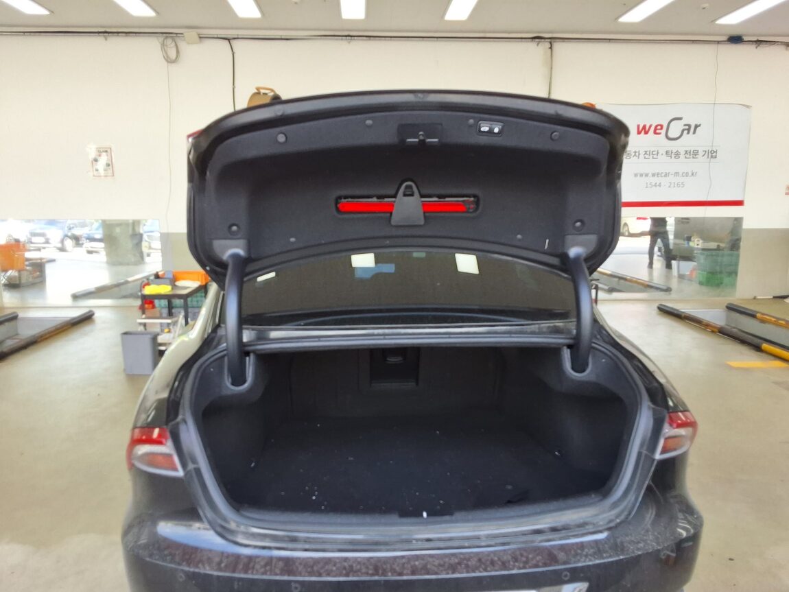 HYUNDAI THE NEW GRANDEUR IG GASOLINE 2.5 LE BLANC 2023 - zdjęcie 15