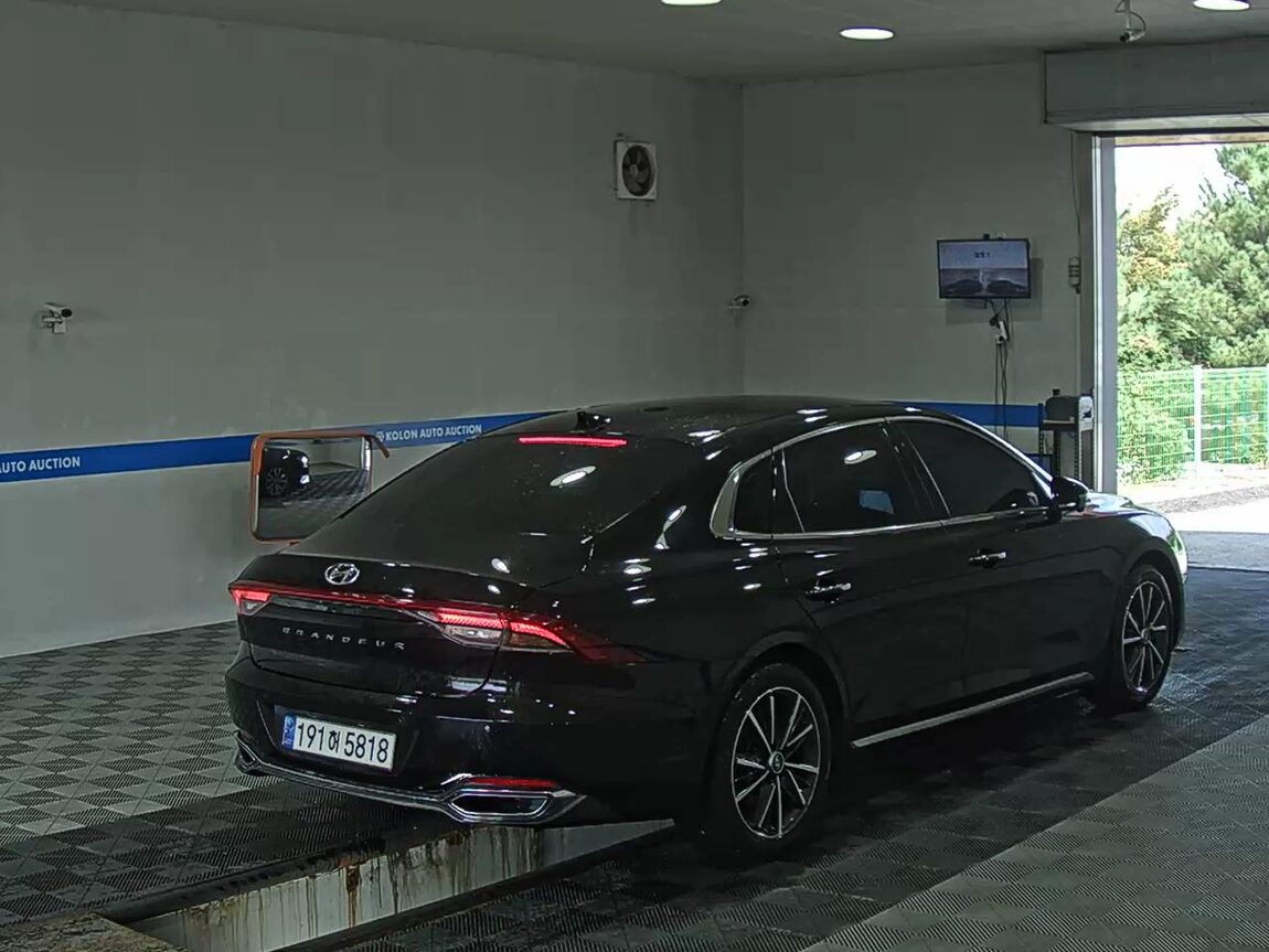 HYUNDAI THE NEW GRANDEUR IG GASOLINE 2.5 LE BLANC 2023 - zdjęcie 5