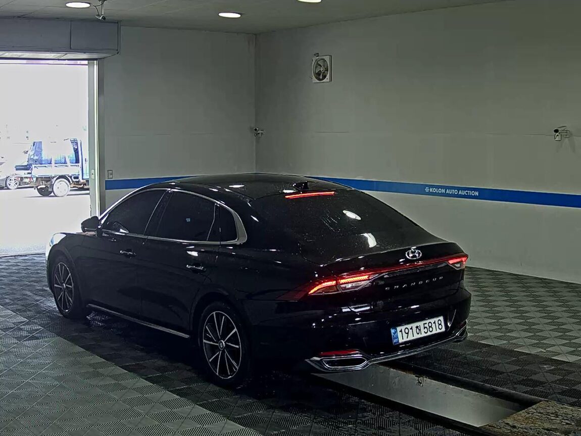 HYUNDAI THE NEW GRANDEUR IG GASOLINE 2.5 LE BLANC 2023 - zdjęcie 6