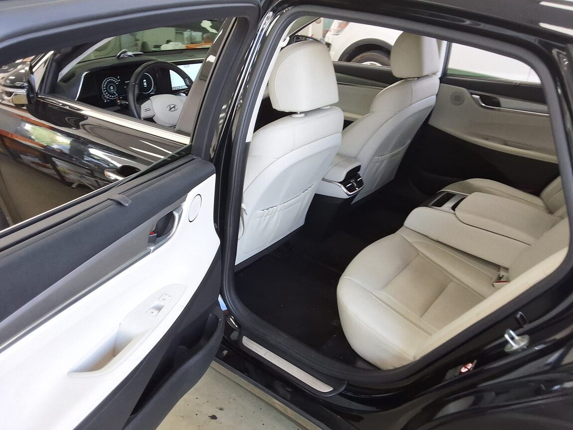 HYUNDAI THE NEW GRANDEUR IG GASOLINE 2.5 LE BLANC 2023 - zdjęcie 12