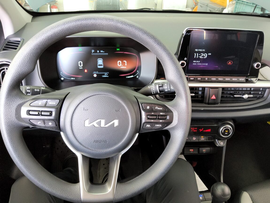 KIA THE NEW MORNING (JA) 1.0 GASOLINE PRESTIGE 2024 - zdjęcie 17