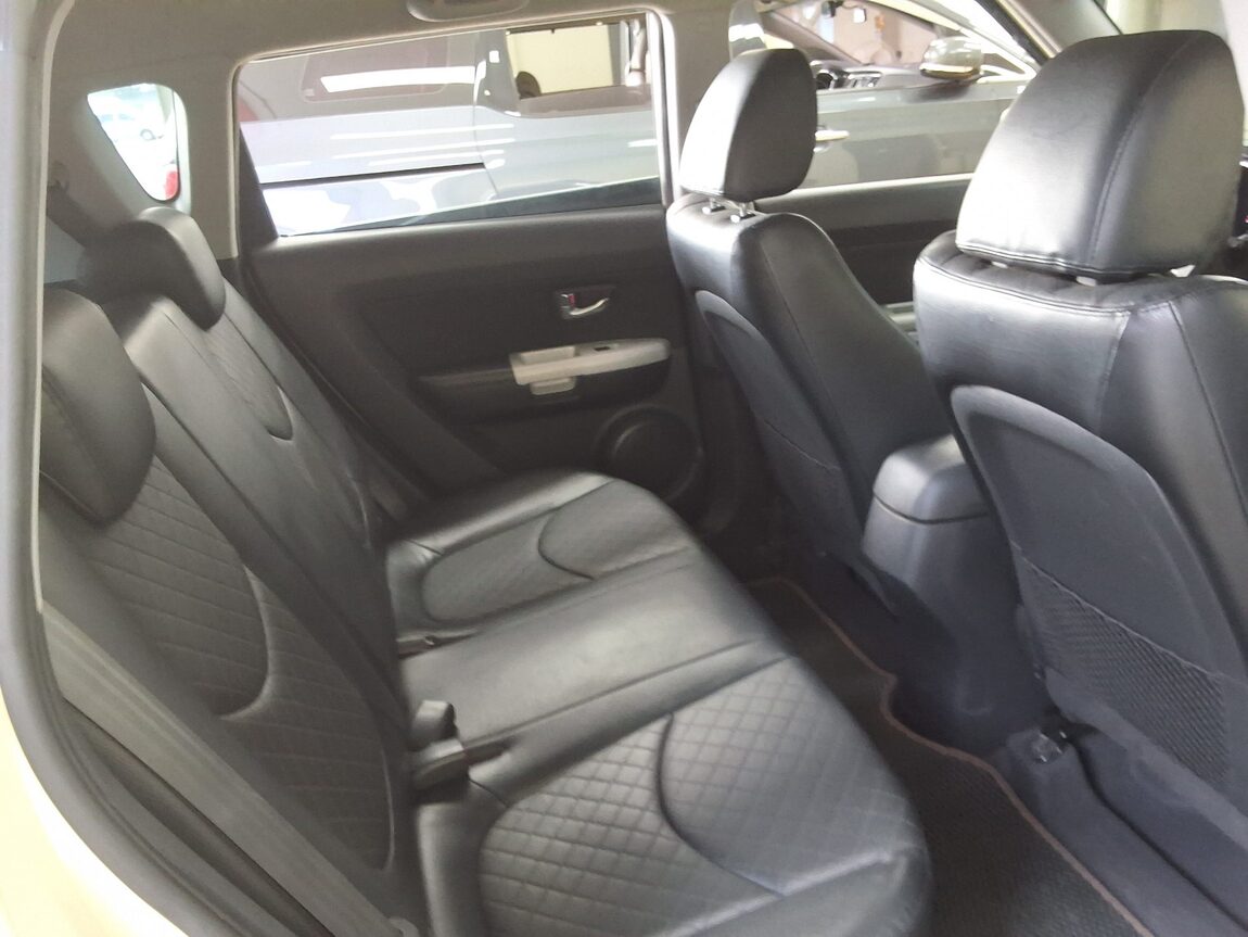 KIA SOUL 1.6 GDI LUXURY 2012 - zdjęcie 14