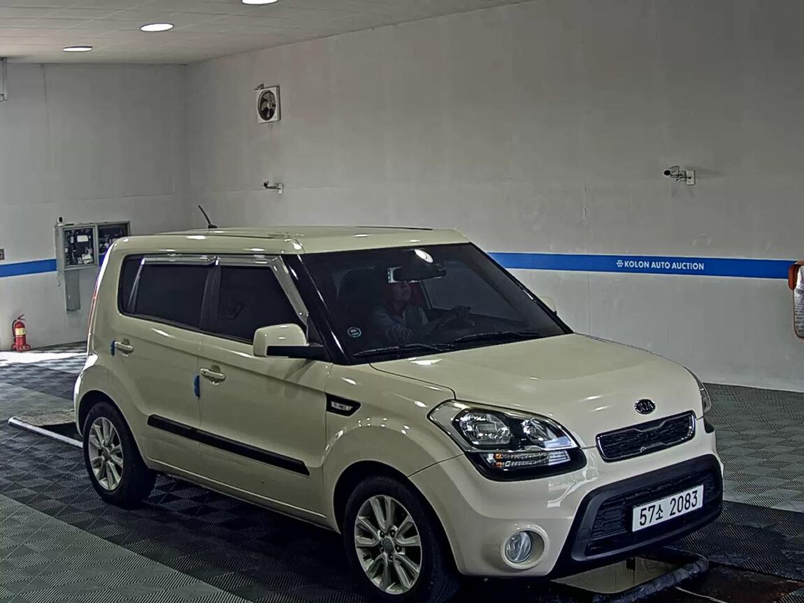 KIA SOUL 1.6 GDI LUXURY 2012 - zdjęcie 3