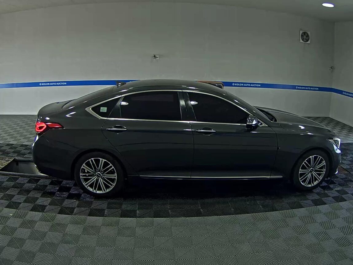 GENESIS G80 3.3 GDi AWD LUXURY 2017 - zdjęcie 4